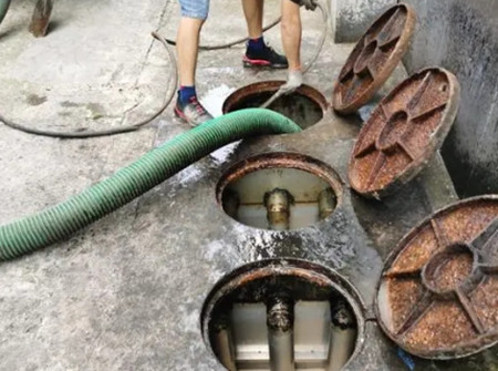 南昌哪里有高壓清洗管道，化糞池清理及抽糞車(chē)